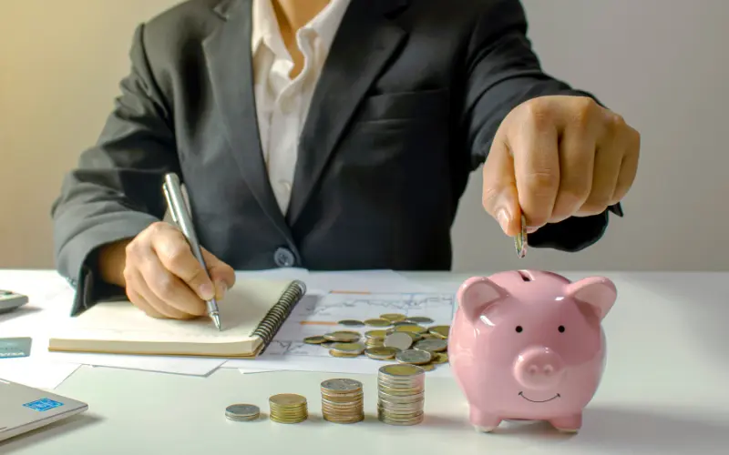Reinvestimento maciço em vez de lucros a curto prazo